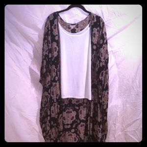 Kimono with Black Multicolored print